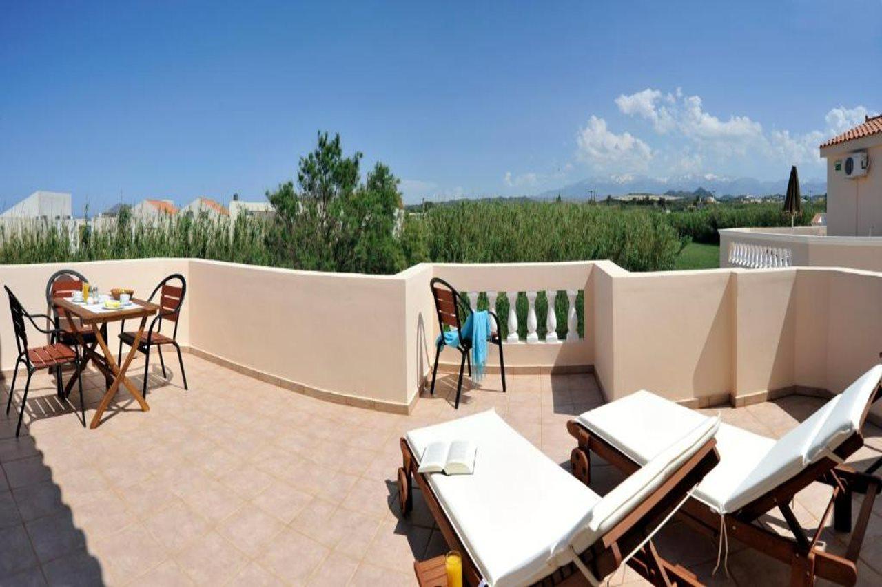Hotel Caretta Beach Gerani  Exterior foto